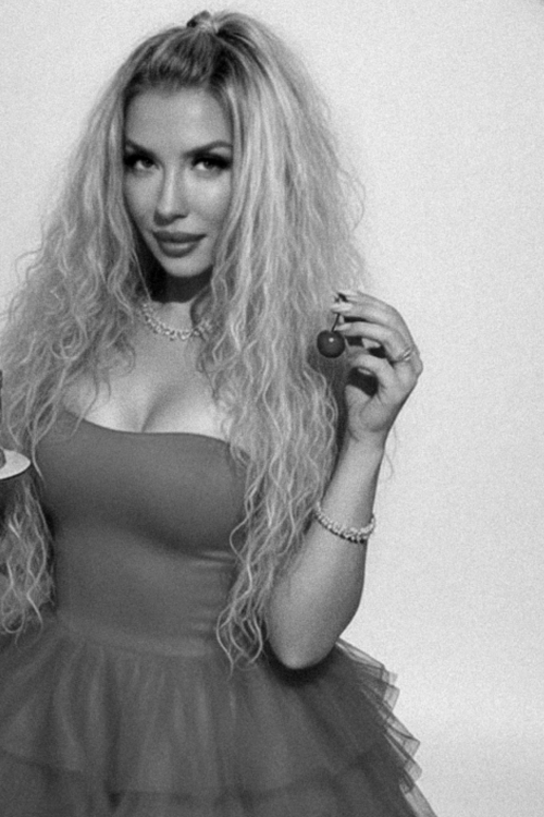 Марина