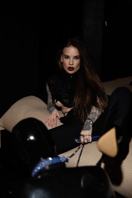 Miss_Vivien